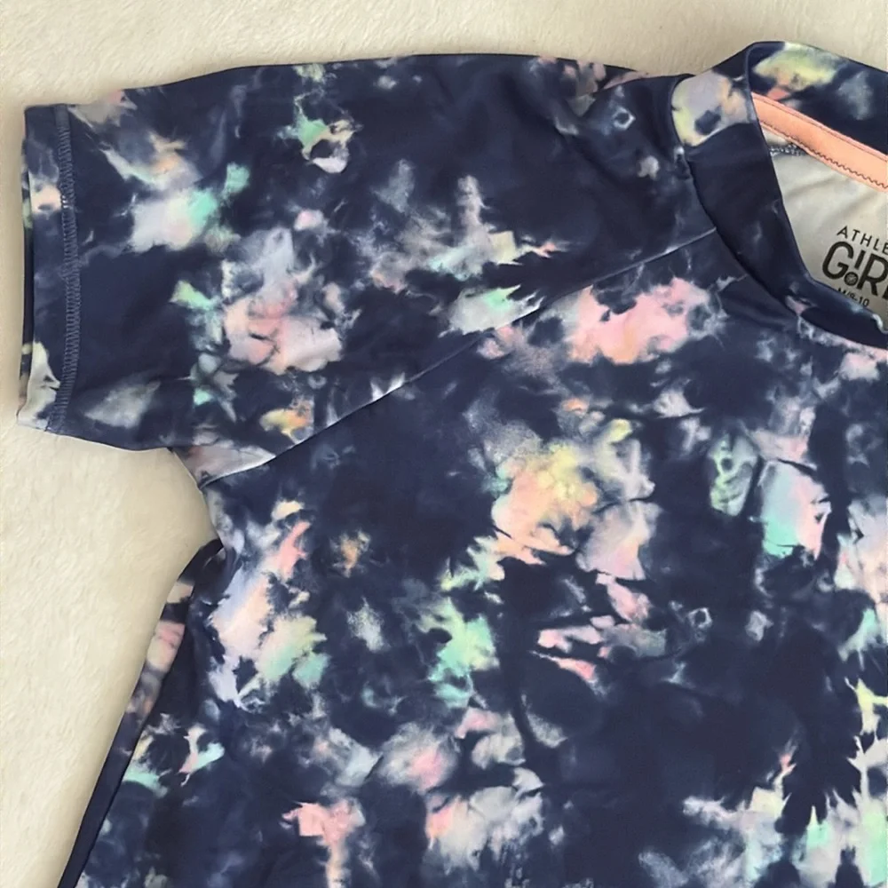 Athleta Girl | Mock Neck Short Sleeve Swim Rashguard Top Aura Tie Dye (M 8-10) - Picture 2 of 14